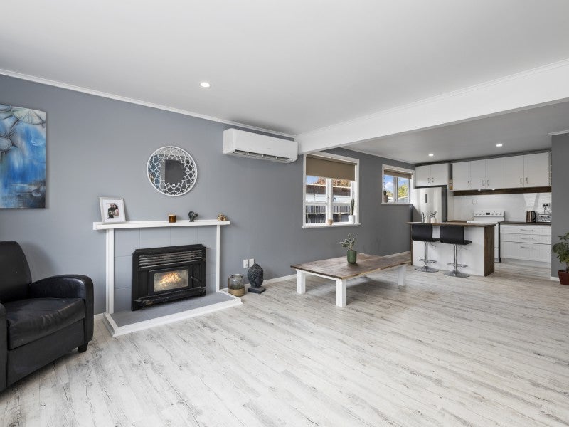 48 Elizabeth Street, Tauhara, Taupo - Carousel 2