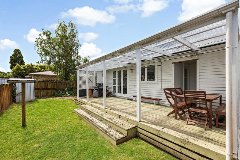 22 Brocas Avenue, Hillcrest, Hamilton - Carousel 2