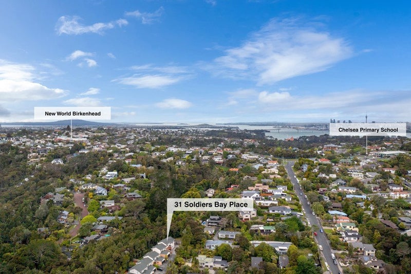 31 Soldiers Bay Place, Birkenhead, Auckland - Carousel 19