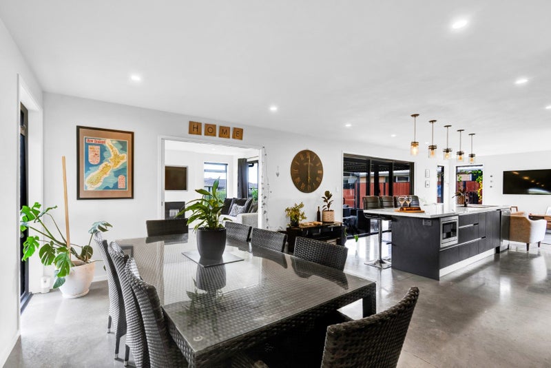 15 Waitaha Place, Bell Block, New Plymouth - Carousel 2