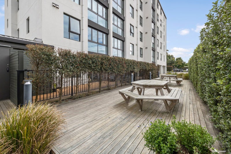 406/82 Jellicoe Road, Panmure, Auckland - Carousel 2