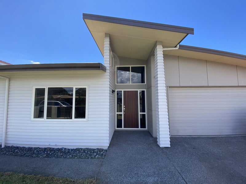 49A Ngatai Road, Otumoetai, Tauranga - Carousel 2