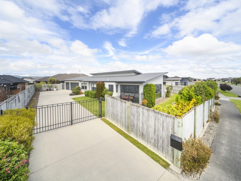 48 Rosalie Terrace, Kelvin Grove, Palmerston North - Carousel 24