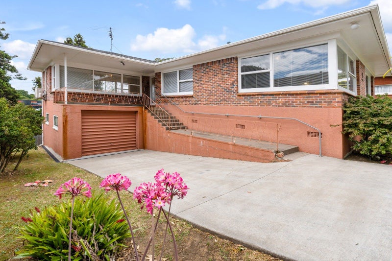 96 Lawrence Crescent, Hillpark, Auckland - Carousel 2