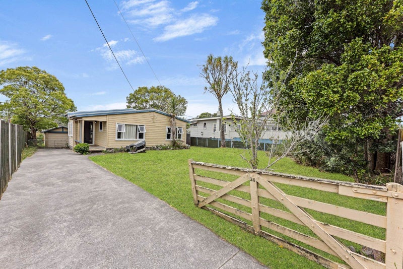 26 Woodglen Road, Glen Eden, Auckland - Carousel 1