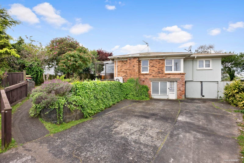 52 Greenmeadows Avenue, Manurewa East, Auckland - Carousel 2