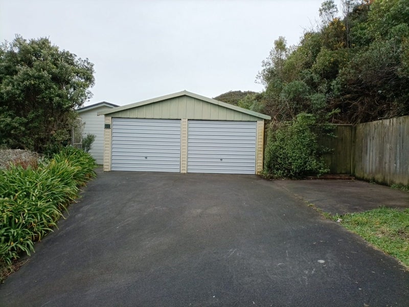 10 Caldwell Street, Karori, Wellington - Carousel 2