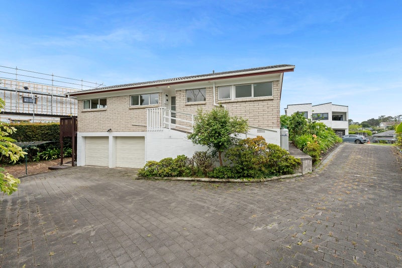 1/17 Markham Place, Bucklands Beach, Auckland - Carousel 1