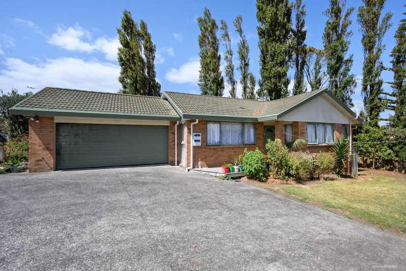 62A Hillside Road, Papatoetoe, Auckland - Carousel 1