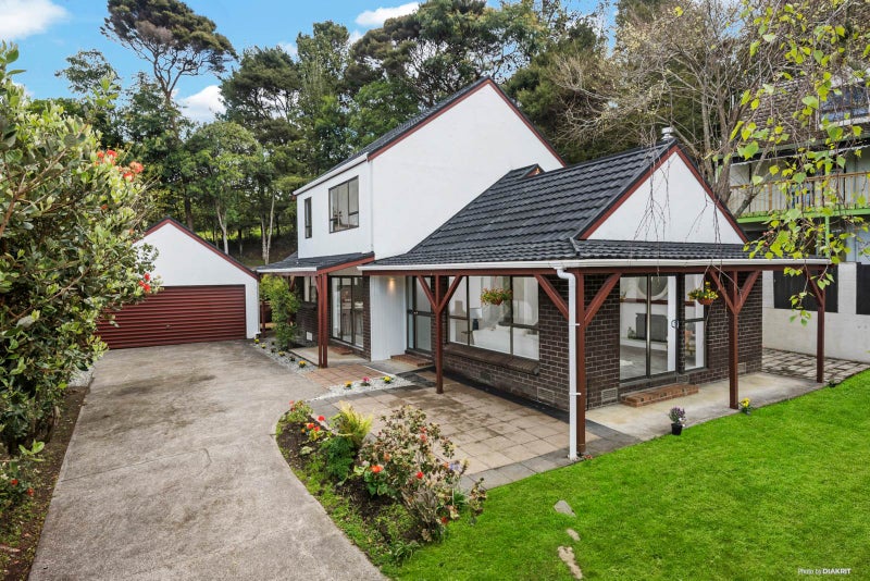 90 Porritt Avenue, Chatswood, Auckland - Carousel 1