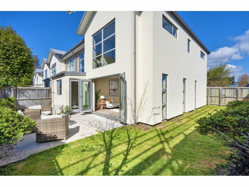 101E Barbour Street, Waltham, Christchurch - Carousel 1