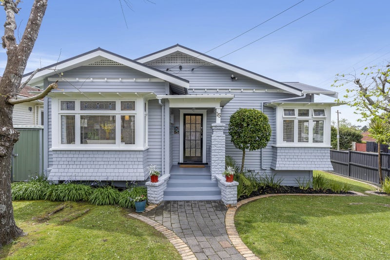 15 Monaghan Avenue, Mount Albert, Auckland - Carousel 2