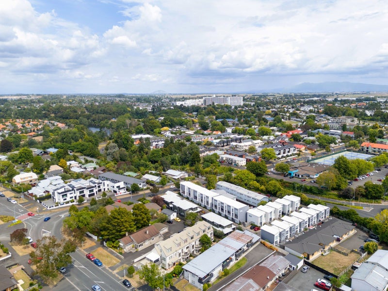 1/4 Palmerston Street, Hamilton Central, Hamilton - Carousel 23