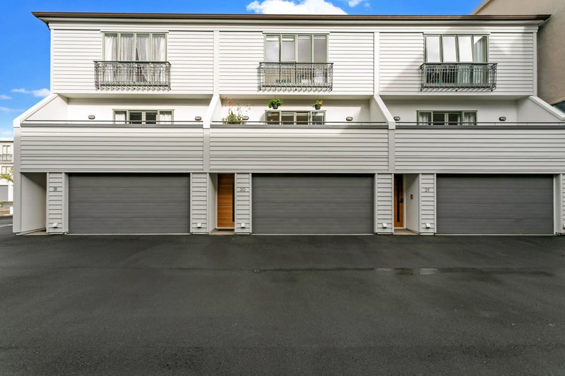 30/10 Ruru Street, Eden Terrace, Auckland - Carousel 1