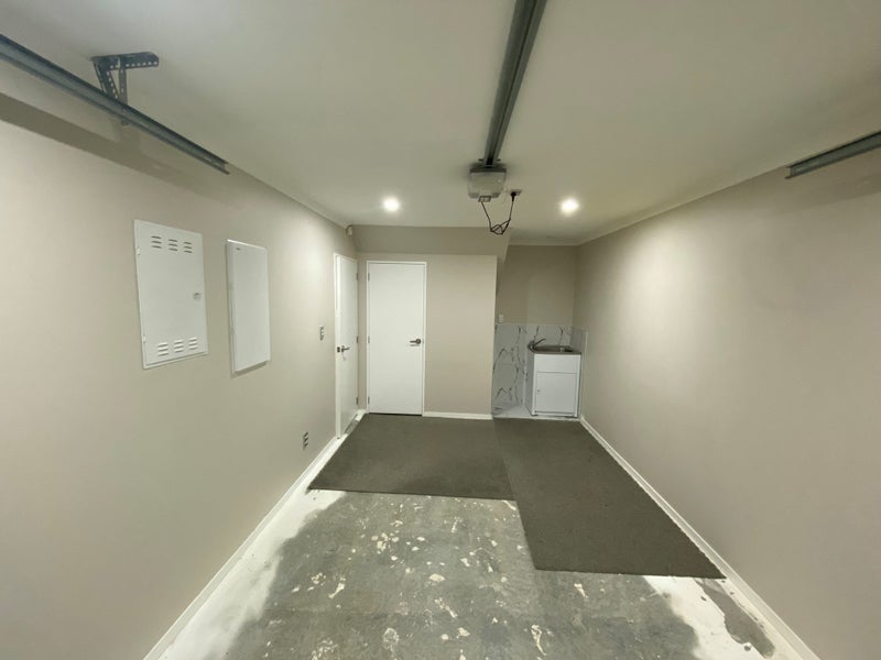 8 Kakaho Way, Papatoetoe, Auckland - Carousel 14