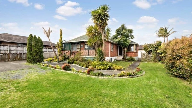 80A Park Avenue, Papatoetoe, Auckland - Carousel 1