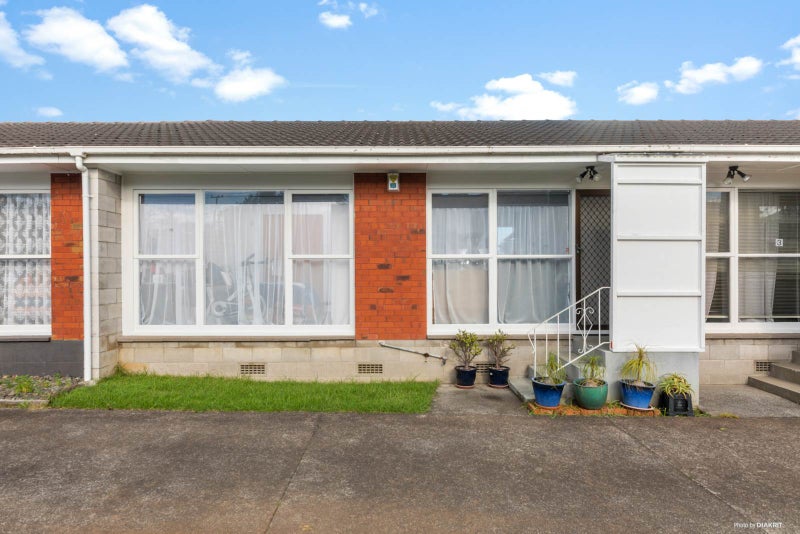 2/90 Victoria Street, Onehunga, Auckland - Carousel 1