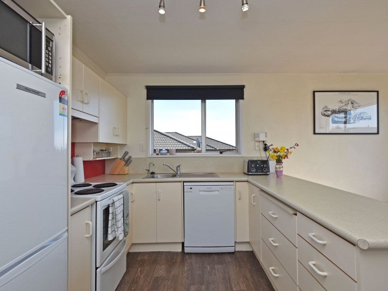 207 John Street, Heidelberg, Invercargill - Carousel 2