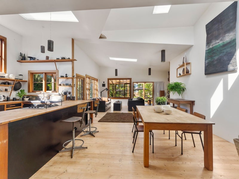 132 Barnett Avenue, Best Island, Richmond - Carousel 2