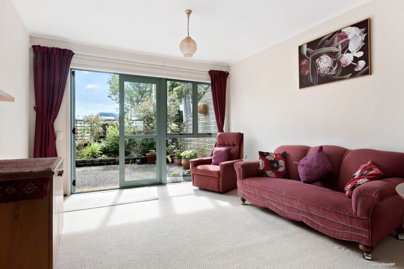 9/15 Puriri Street, Takapuna, Auckland - Carousel 2