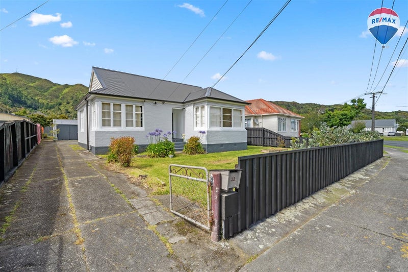 22 Shearer Crescent, Naenae, Lower Hutt - Carousel 1