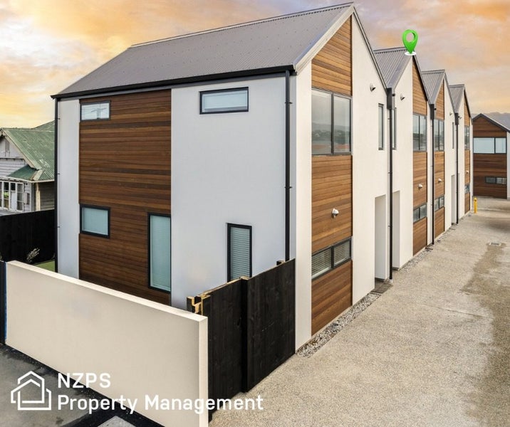 48B Victoria Road, Saint Kilda, Dunedin - Carousel 1