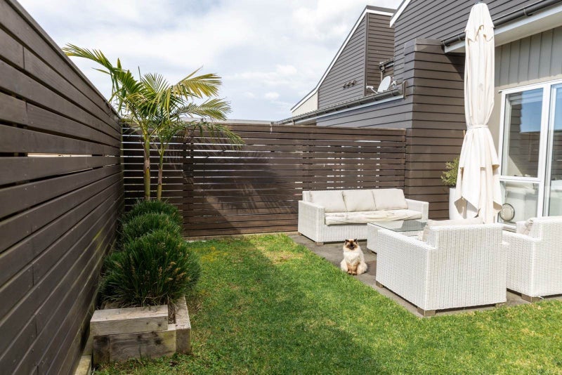 4 Makura Road, Long Bay, Auckland - Carousel 20