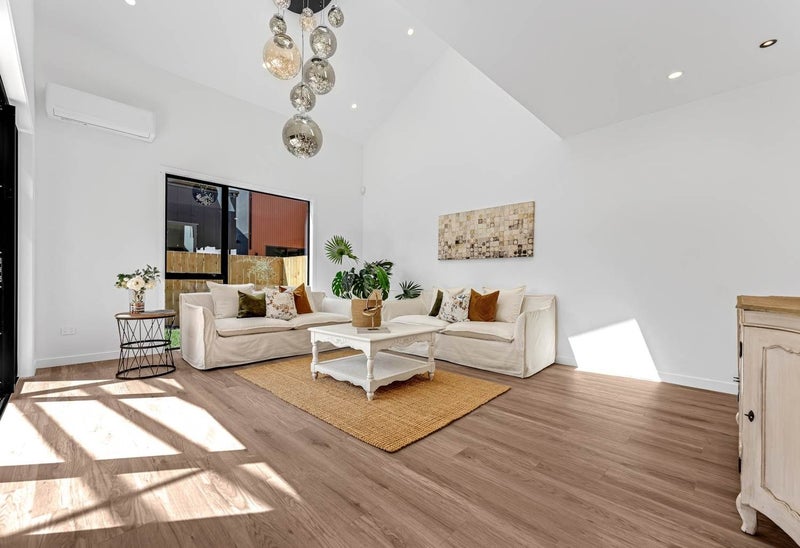 9 Murray Grey Lane, Karaka, Papakura - Carousel 2