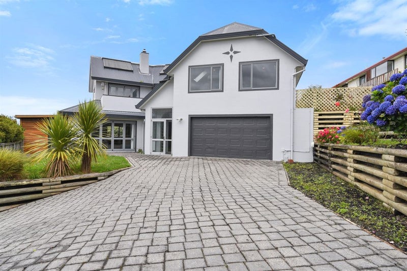 3 Leithton Close, Glenleith, Dunedin - Carousel 2