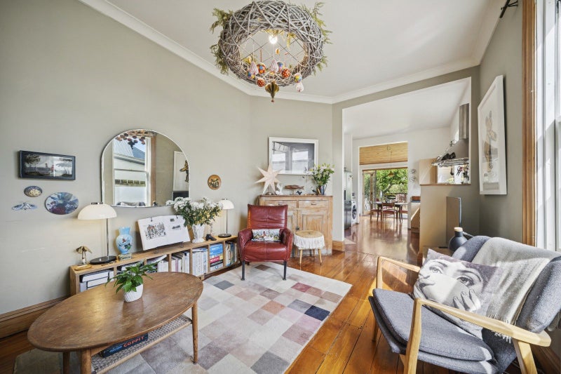 160 Tasman Street, Mount Cook, Wellington - Carousel 1