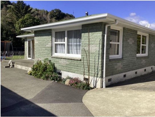 28 Cawthron Crescent, Annesbrook, Nelson - Carousel 1