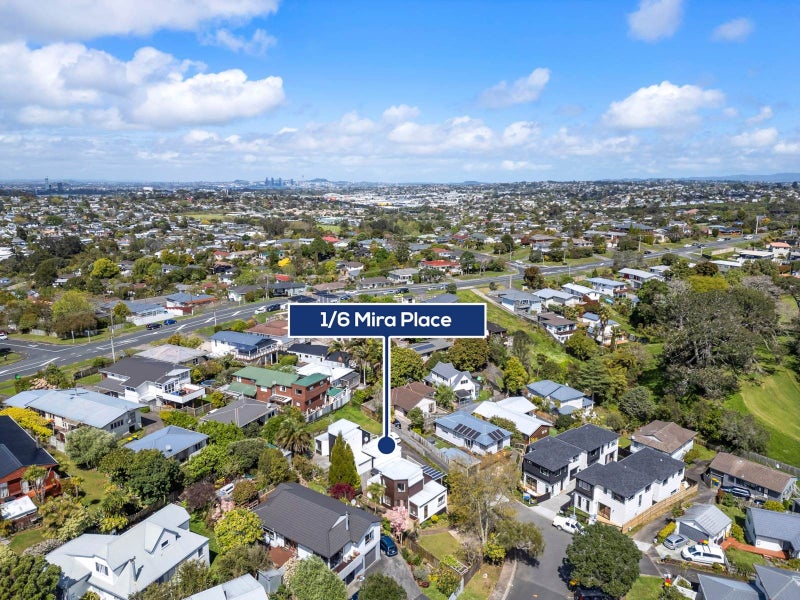 1/6 Mira Place, Windsor Park, Auckland - Carousel 17