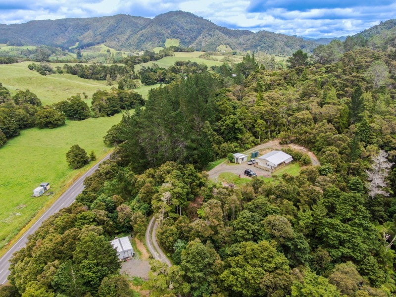 1 Mcgee Road, Kaeo - Carousel 1