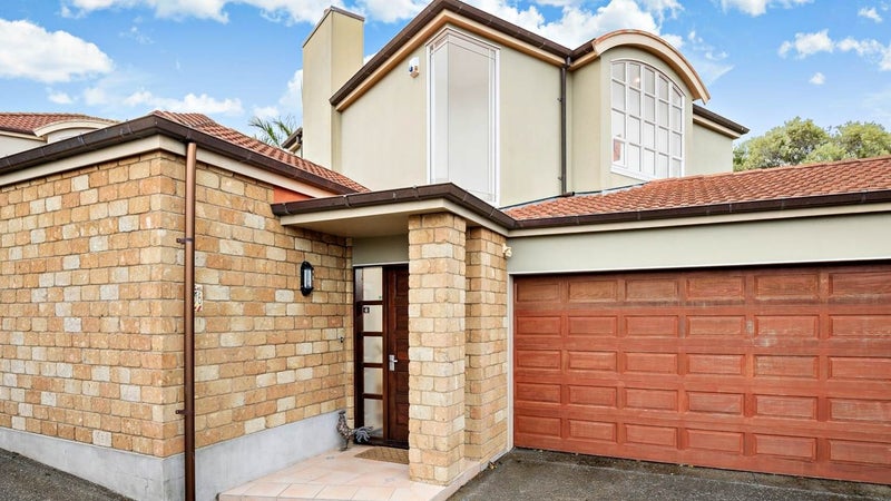 56 Turama Road, Royal Oak, Auckland - Carousel 1