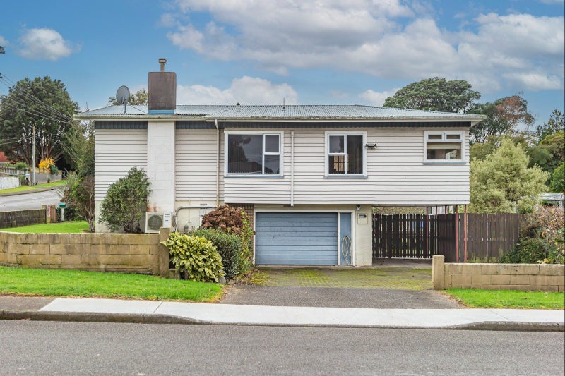 2 Argyle Avenue, Levin, Levin - Carousel 17