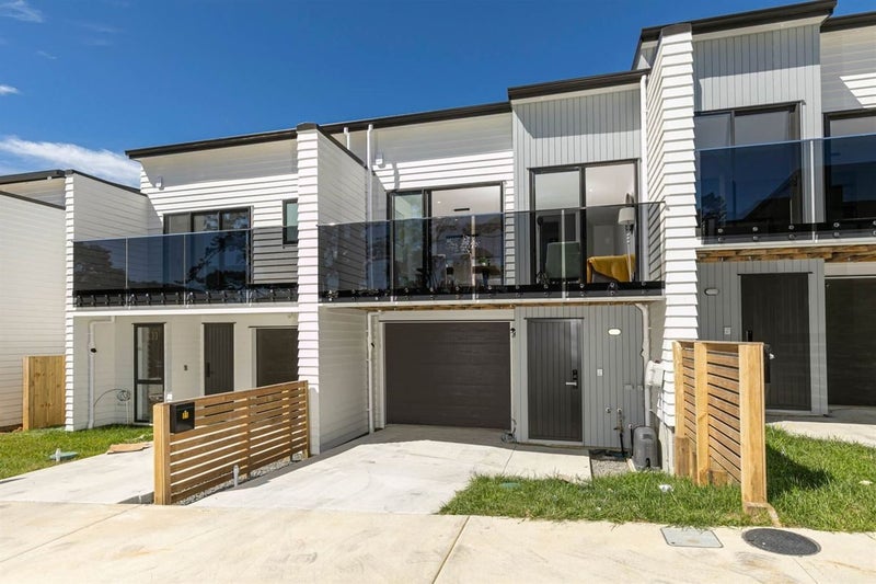 19 Korokio Lane, Henderson, Auckland - Carousel 2