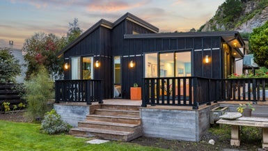 2/23 Main Road, Redcliffs, Christchurch - Carousel 1