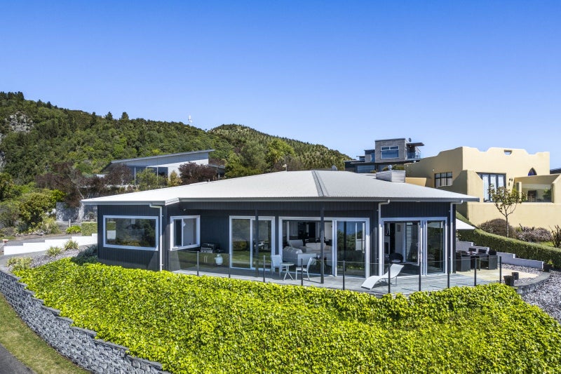 20 Turangitukua Terrace, Turangi - Carousel 1