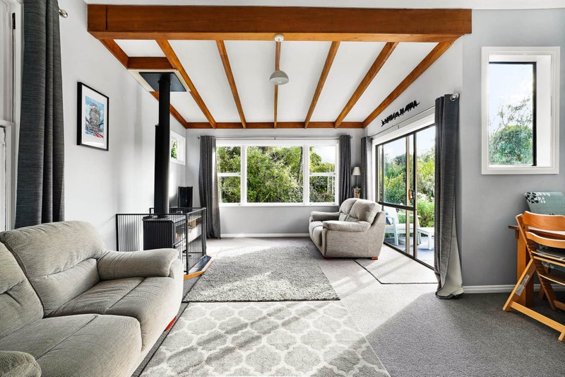 1162 Takaka-Collingwood Highway, Onekaka - Carousel 1