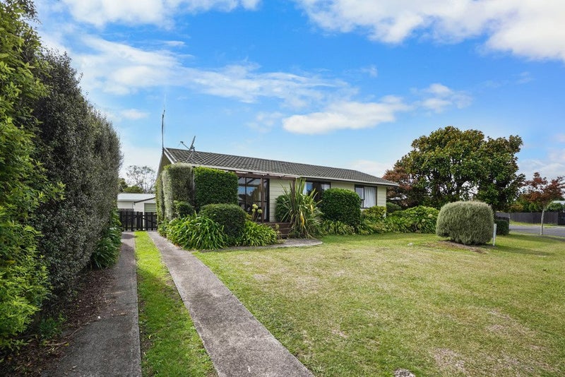 8 Purcell Place, Melville, Hamilton - Carousel 11