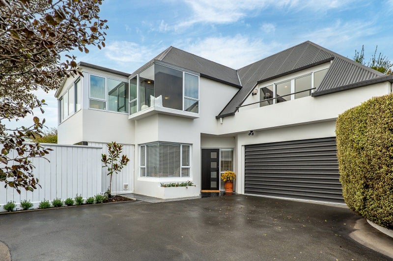 2/79 Cannon Hill Crescent, Mount Pleasant, Christchurch - Carousel 1