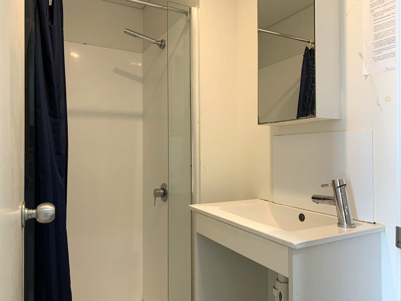 19C/15 Whitaker Place, Grafton, Auckland - Carousel 7