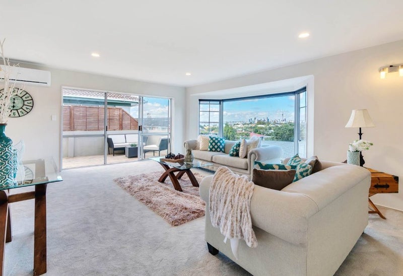 2/78A Onewa Road, Northcote Point, Auckland - Carousel 2