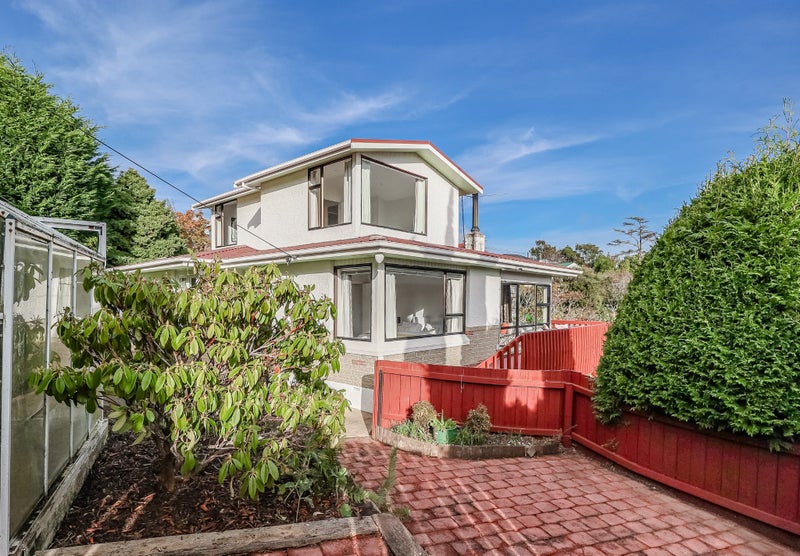 48 Evans Street, Opoho, Dunedin - Carousel 1