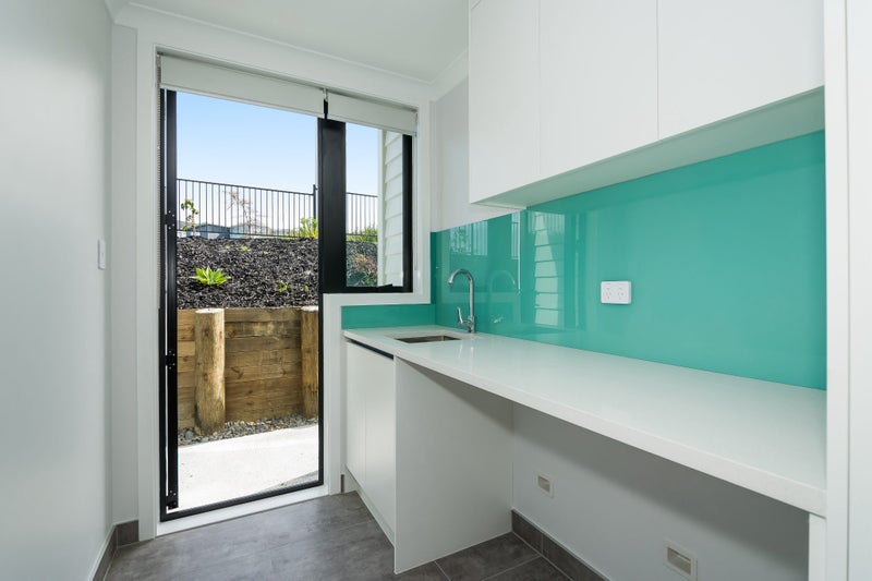 1 Luff Place, Long Bay, Auckland - Carousel 19