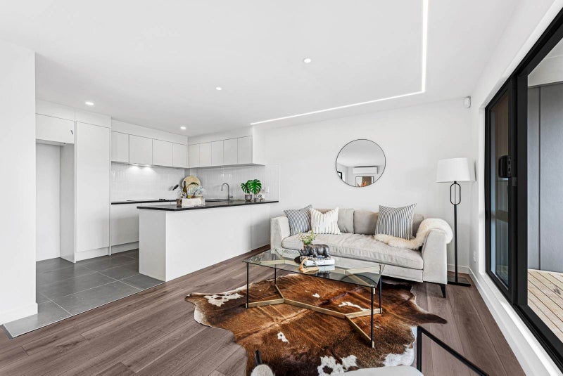 4/49 Northboro Road, Belmont, Auckland - Carousel 1