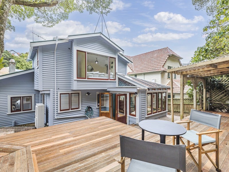 3 Glen Road, Kelburn, Wellington - Carousel 1
