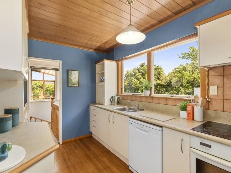 14 Belmont Terrace, Belmont, Lower Hutt - Carousel 2