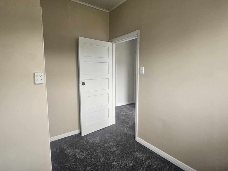 31 Elizabeth Street, Moera, Lower Hutt - Carousel 9