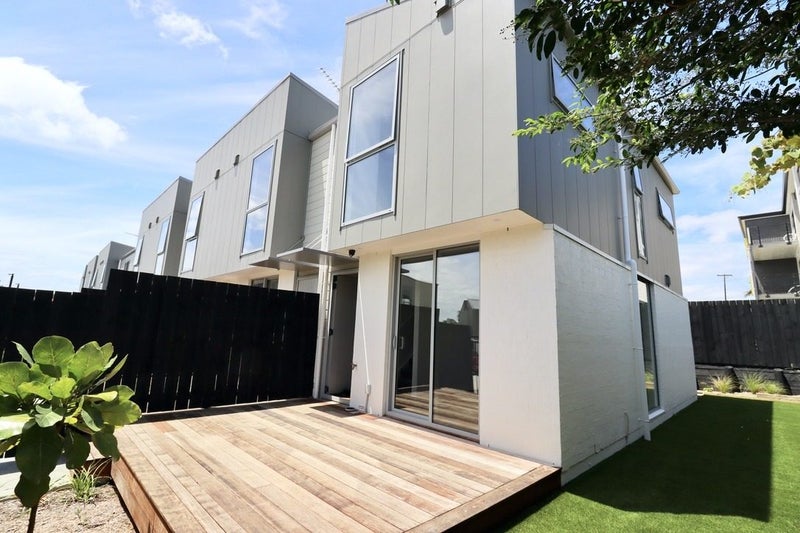 18/25 Tranent Road, Mangere, Auckland - Carousel 14